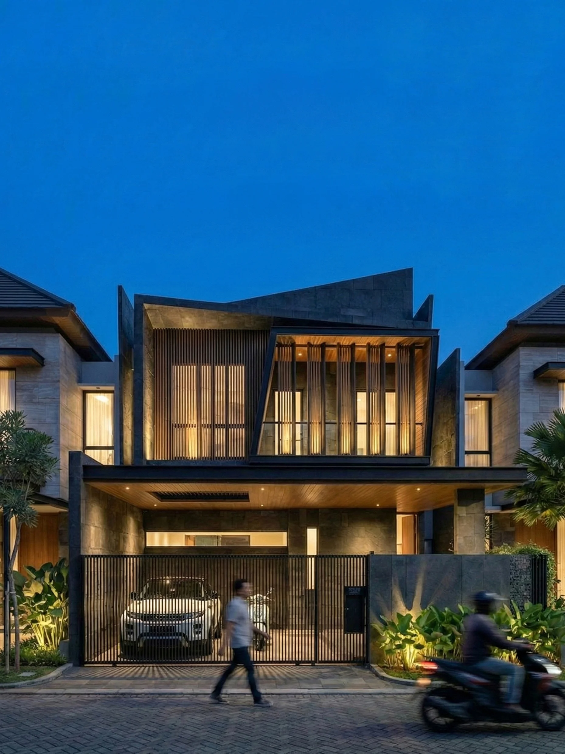 Rumah Pak Danny — Desain Bangunan 1